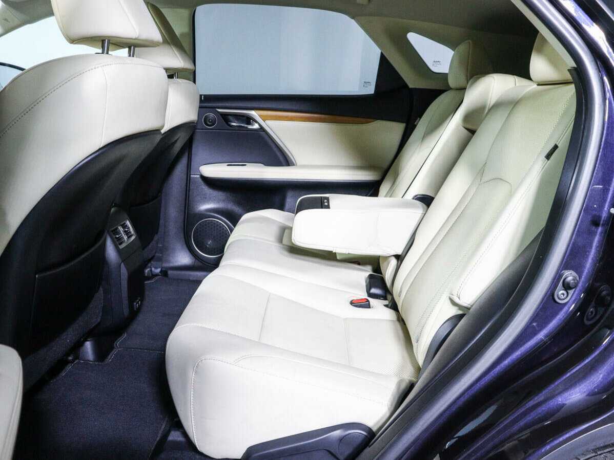 Lexus RX 300, 2021 Фото №10