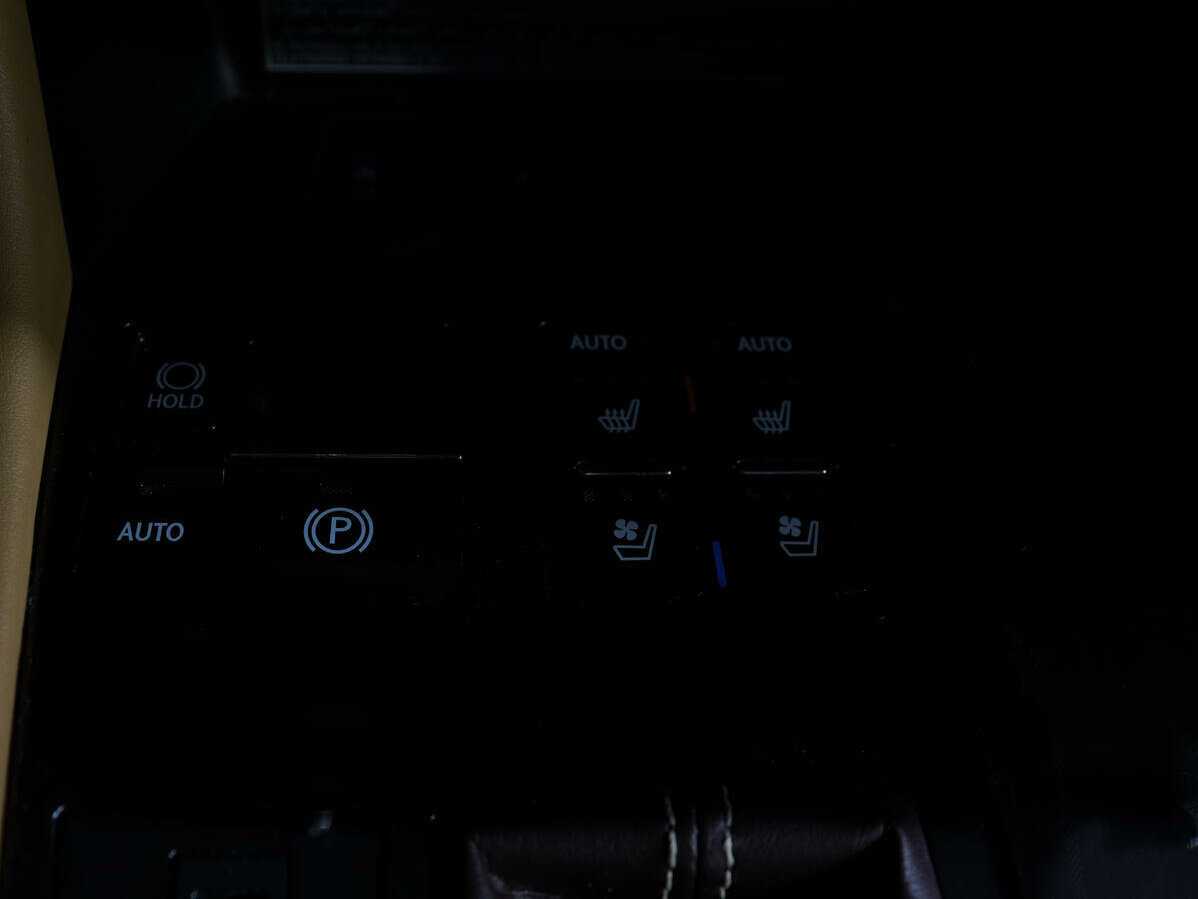 Lexus RX 350, 2018 Фото №20