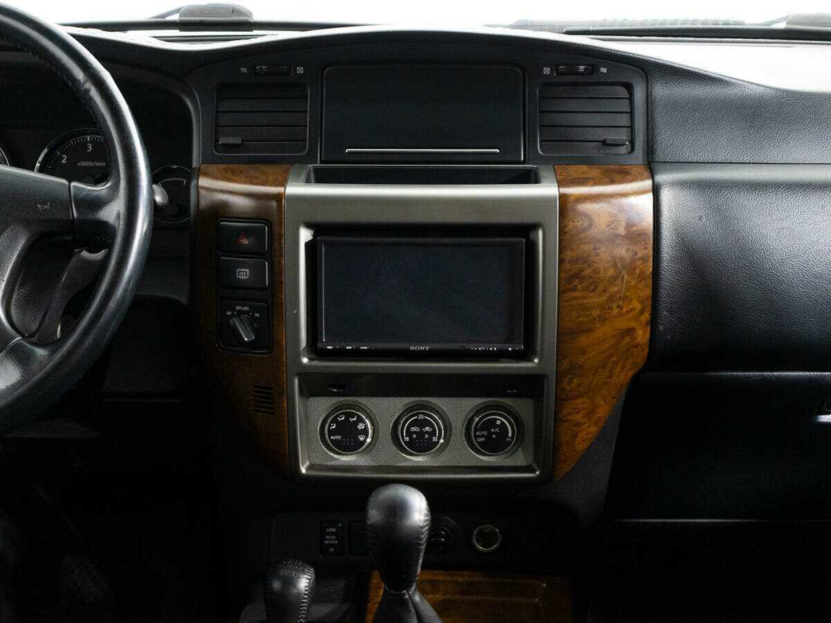 Nissan Patrol, 2008 Фото №12