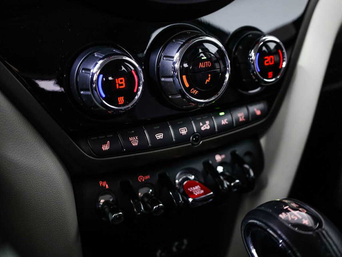 Mini Countryman Cooper D, 2018 Фото №16