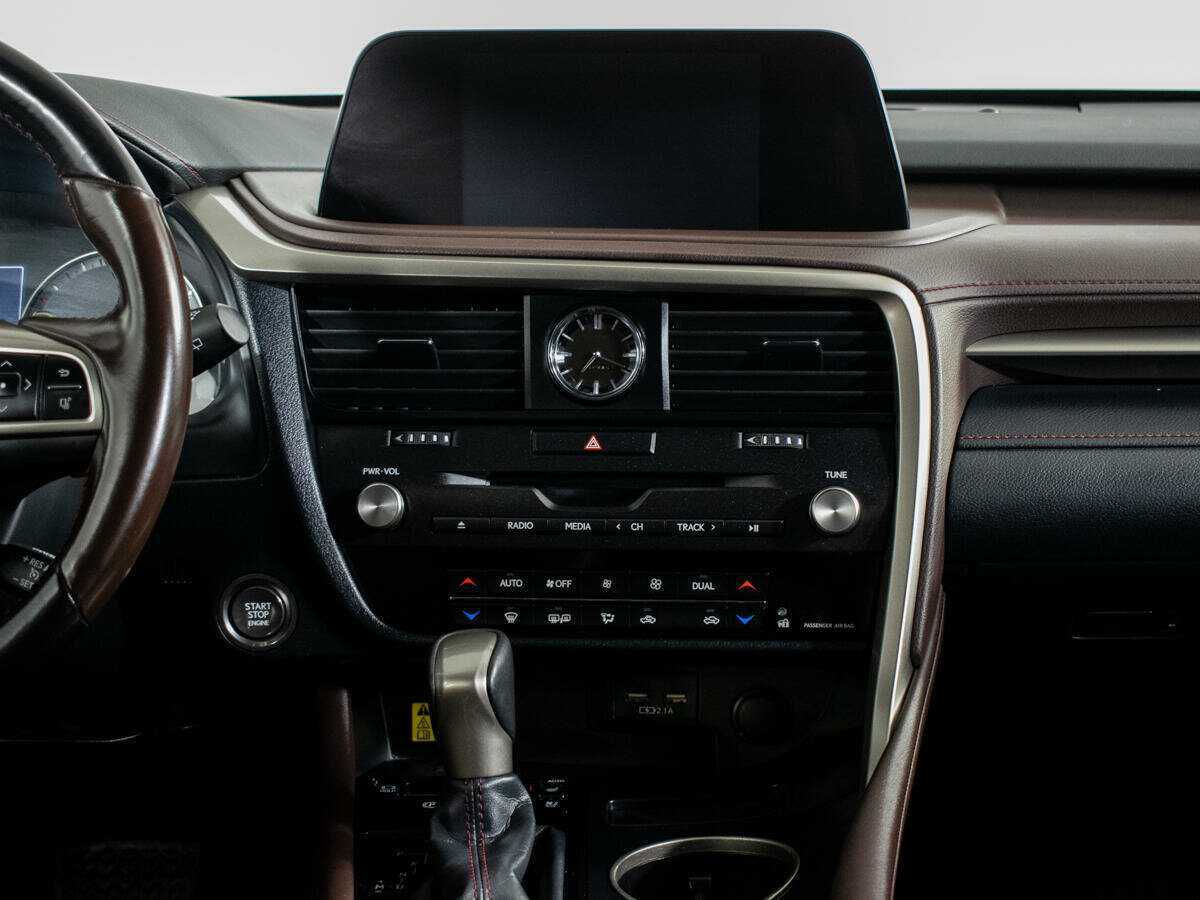 Lexus RX 300, 2021 Фото №11