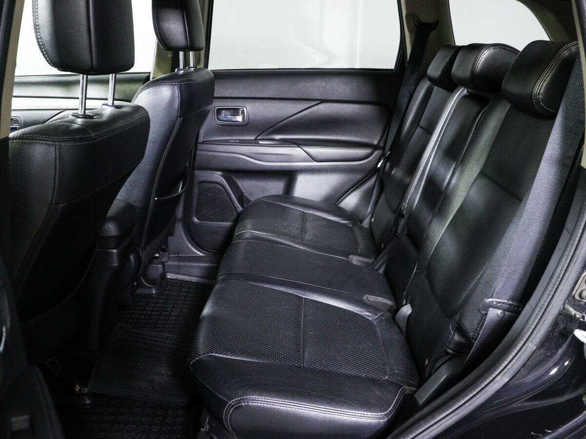 Mitsubishi Outlander, 2012 - 552 876 км. | Фото №8