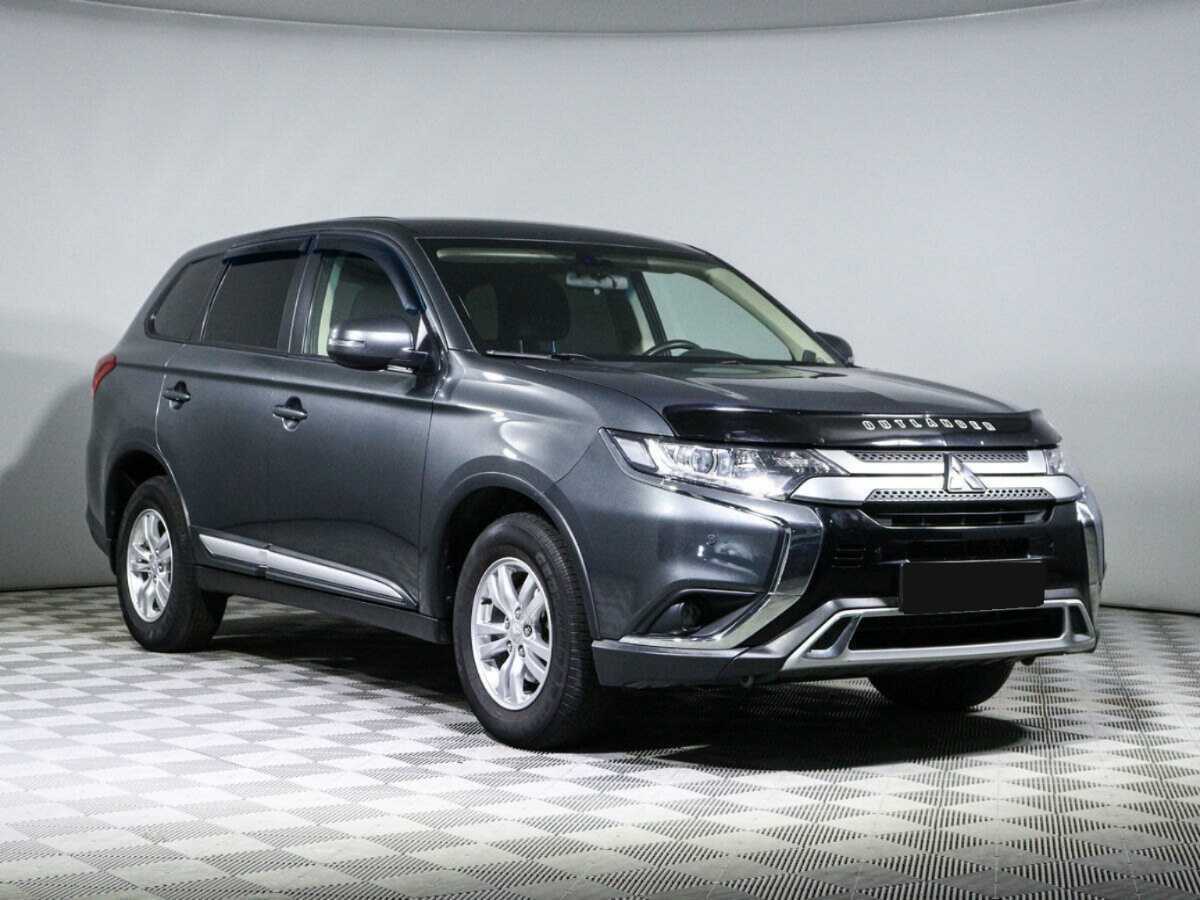 Mitsubishi Outlander, 2018 - 96 892 км. | Фото №3