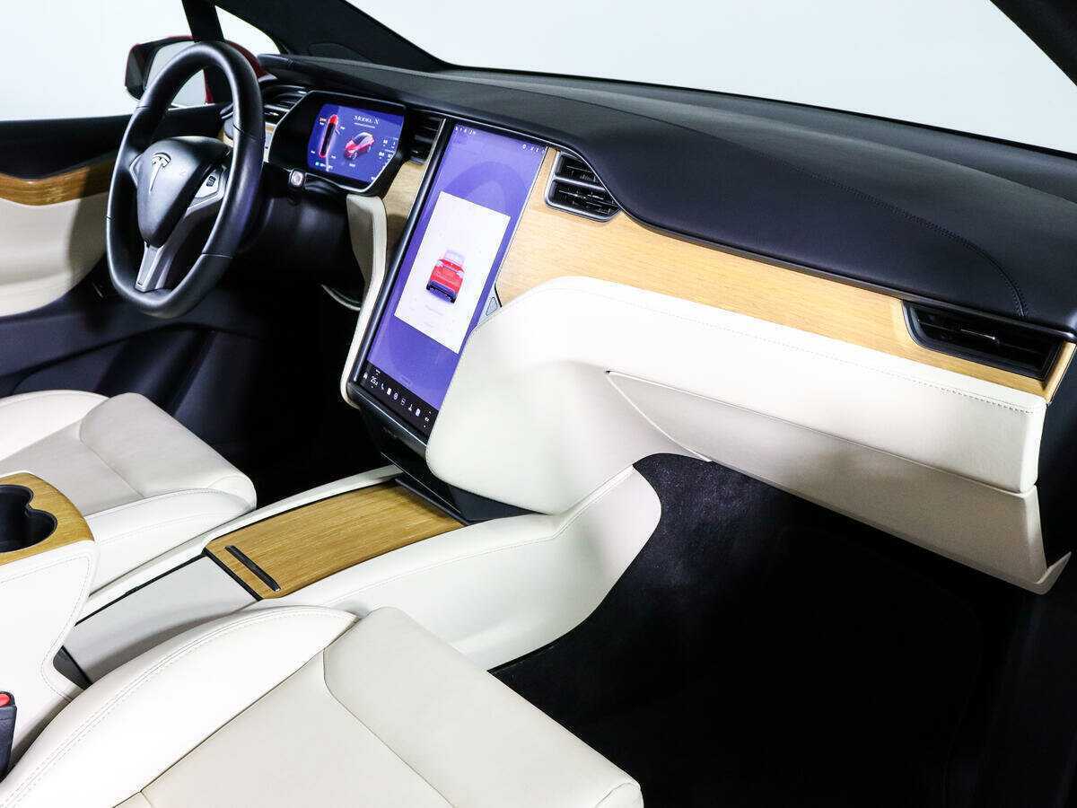 Tesla Model X Performance, 2019 Фото №10