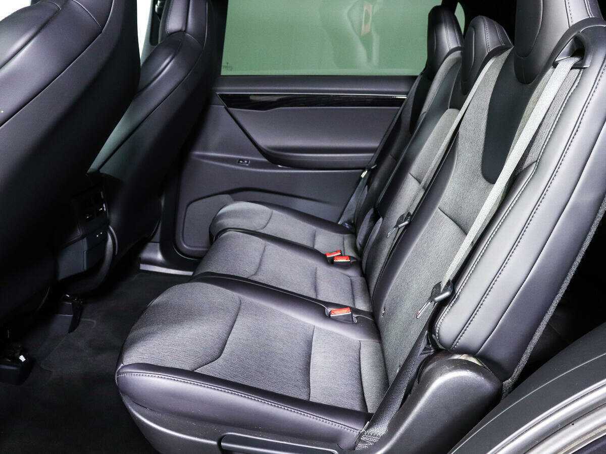 Tesla Model X 75D, 2018 - 72 750 км. | Фото №8