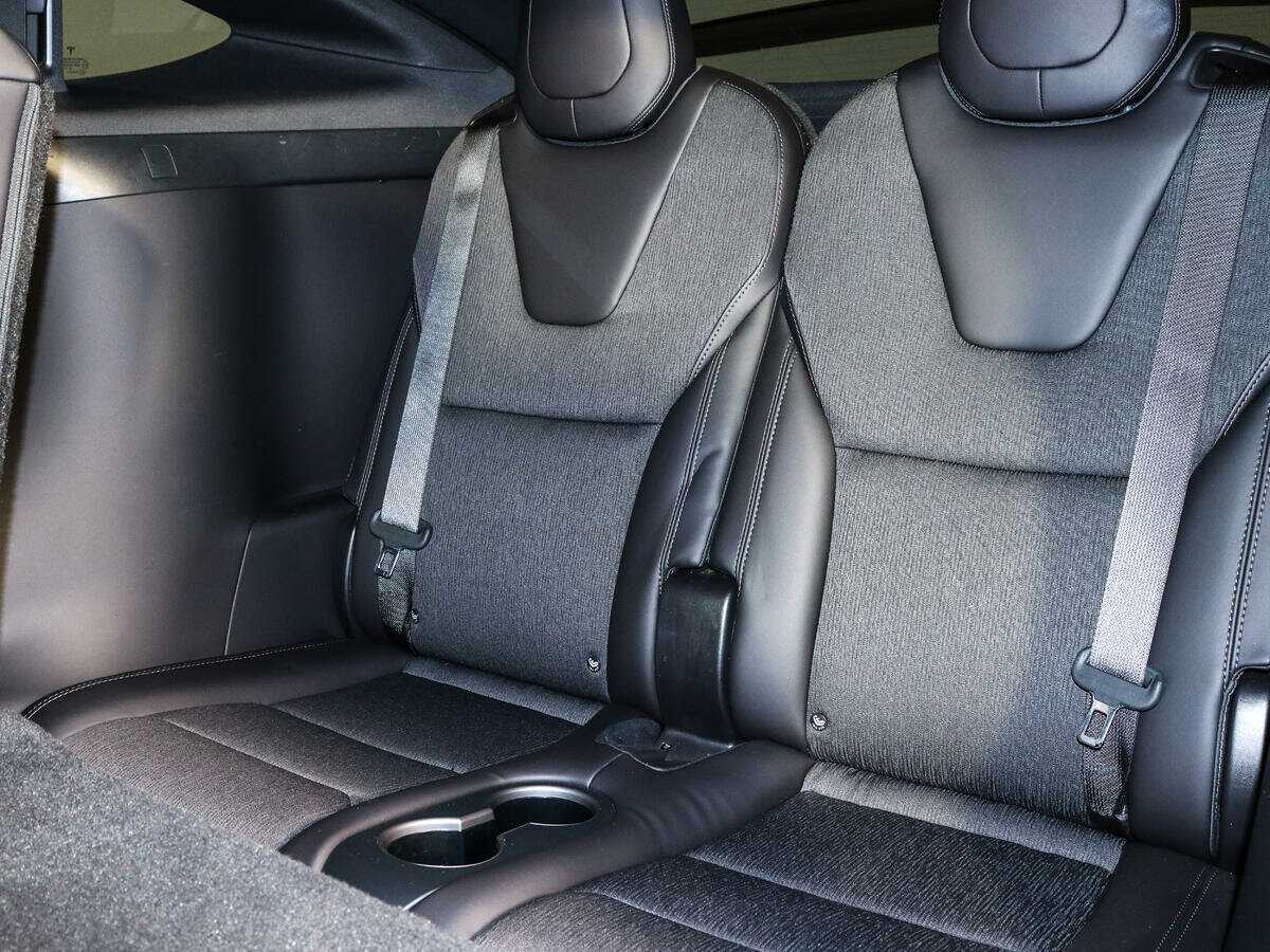 Tesla Model X 75D, 2018 Фото №16