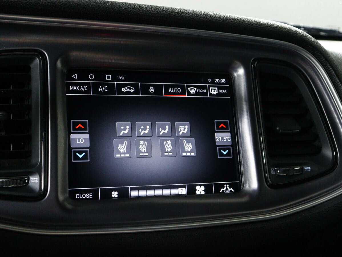 Dodge Challenger, 2018 Фото №20