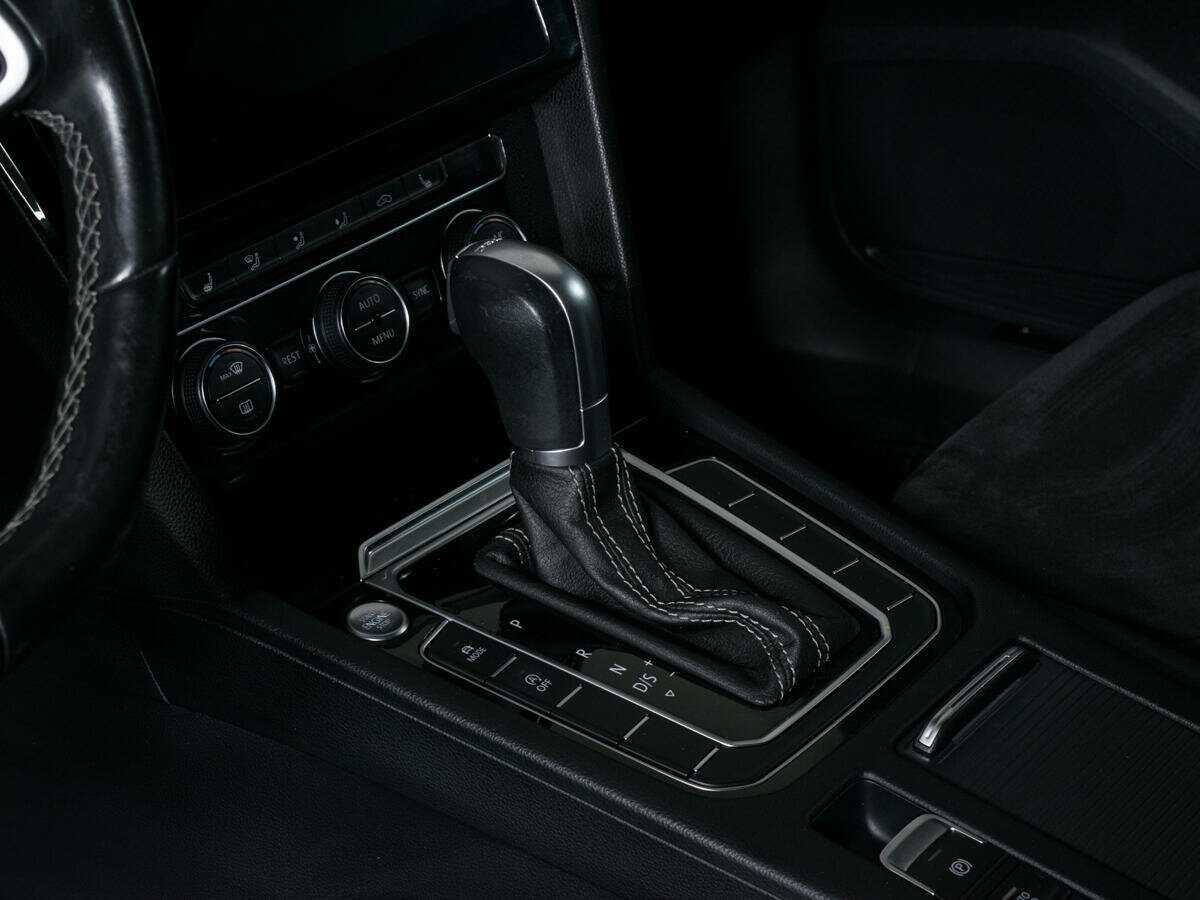 Volkswagen Arteon, 2018 Фото №17