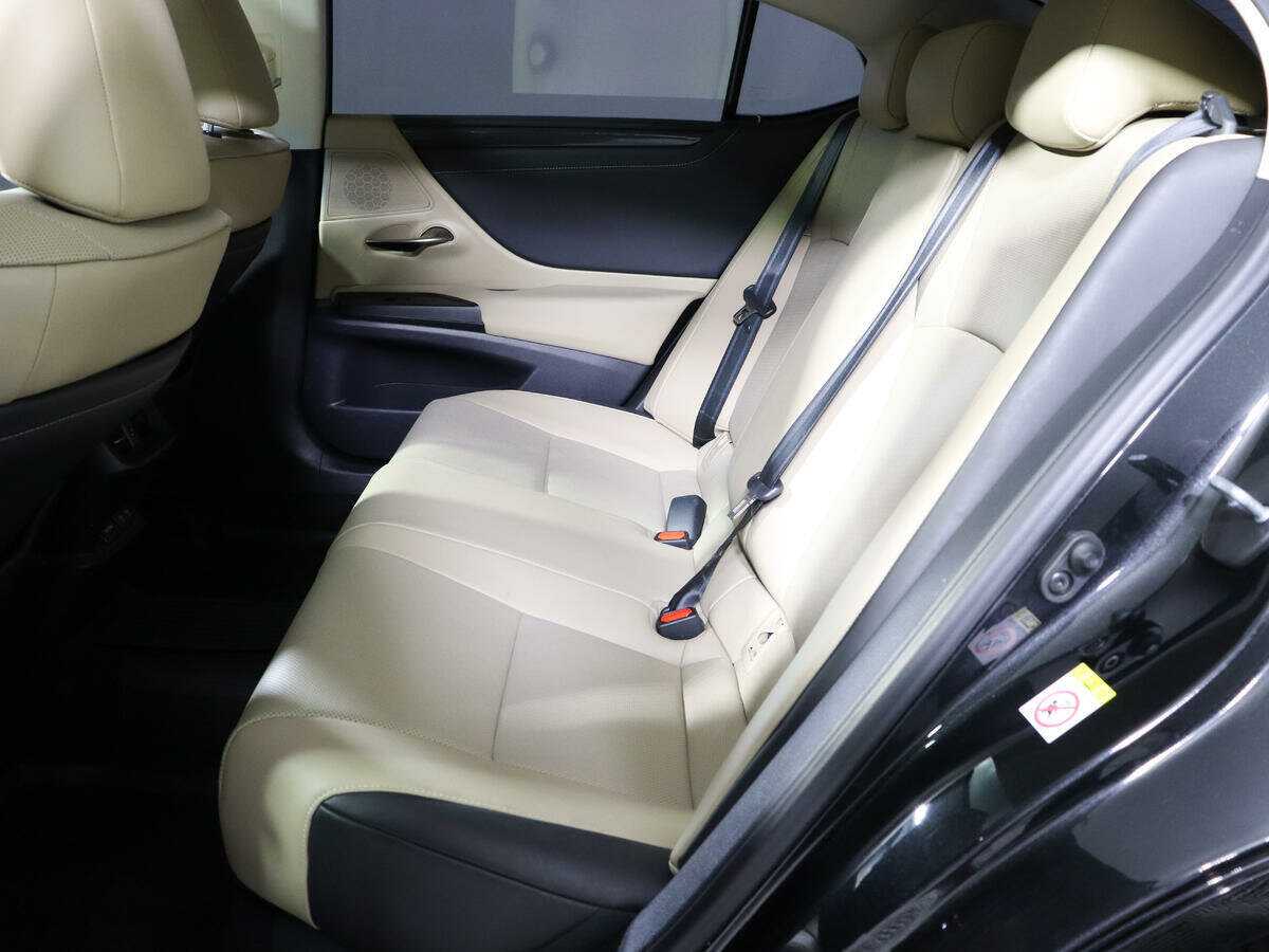 Lexus ES 250, 2019 - 18 562 км. | Фото №8