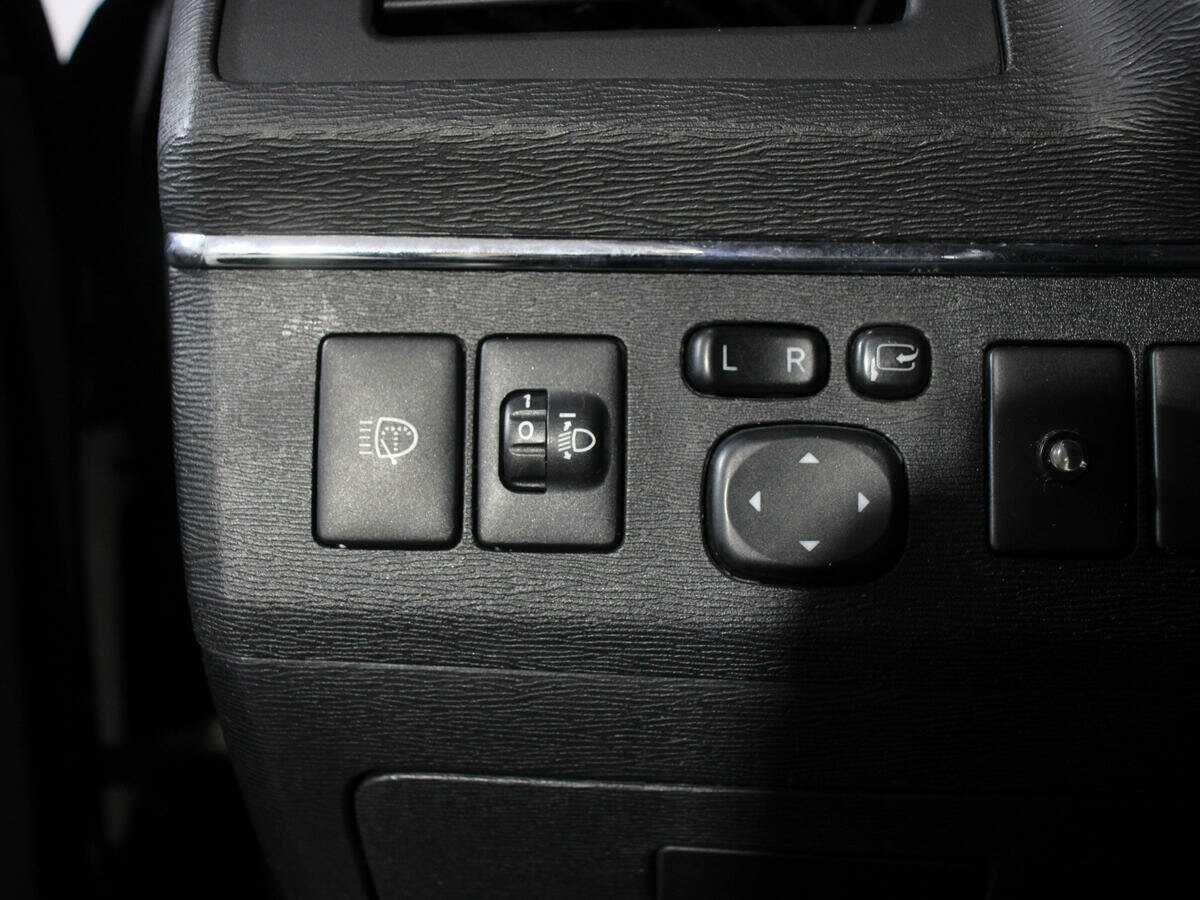 Toyota Avensis, 2009 Фото №14