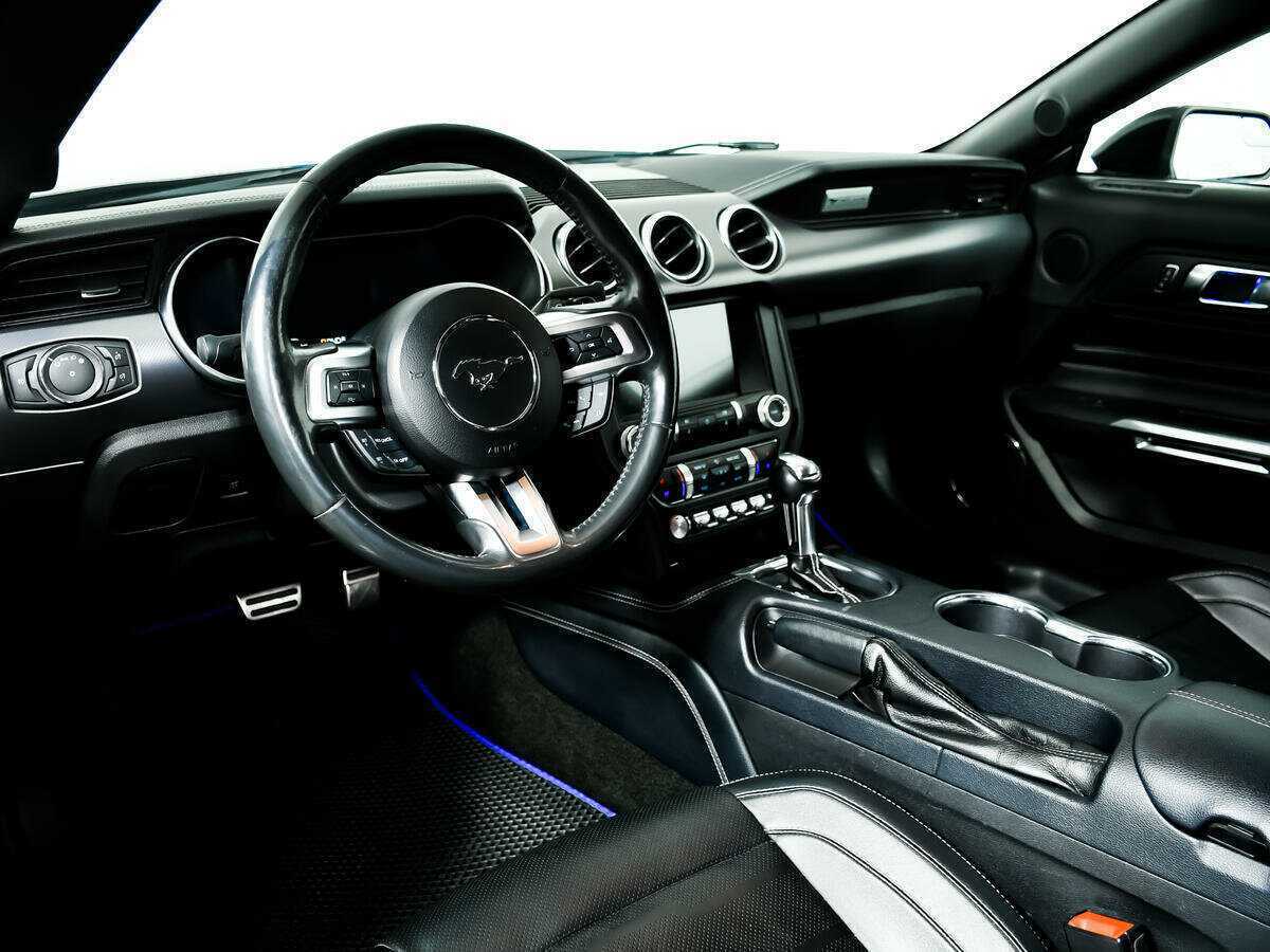 Ford Mustang, 2018 Фото №13