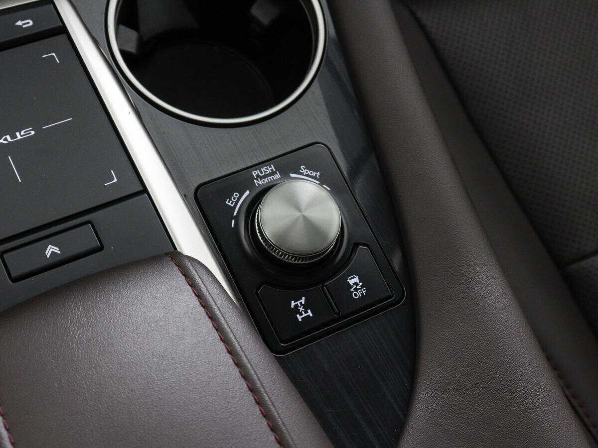 Lexus RX 350, 2020 Фото №17