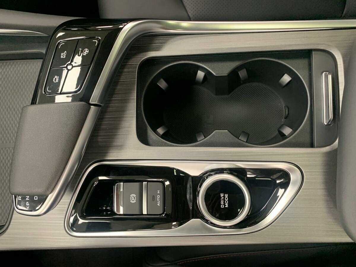 Changan UNI-T, 2023 Фото №11