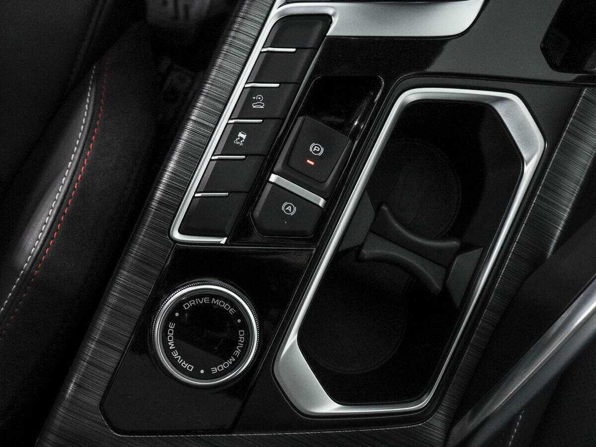 Geely Tugella, 2023 Фото №12