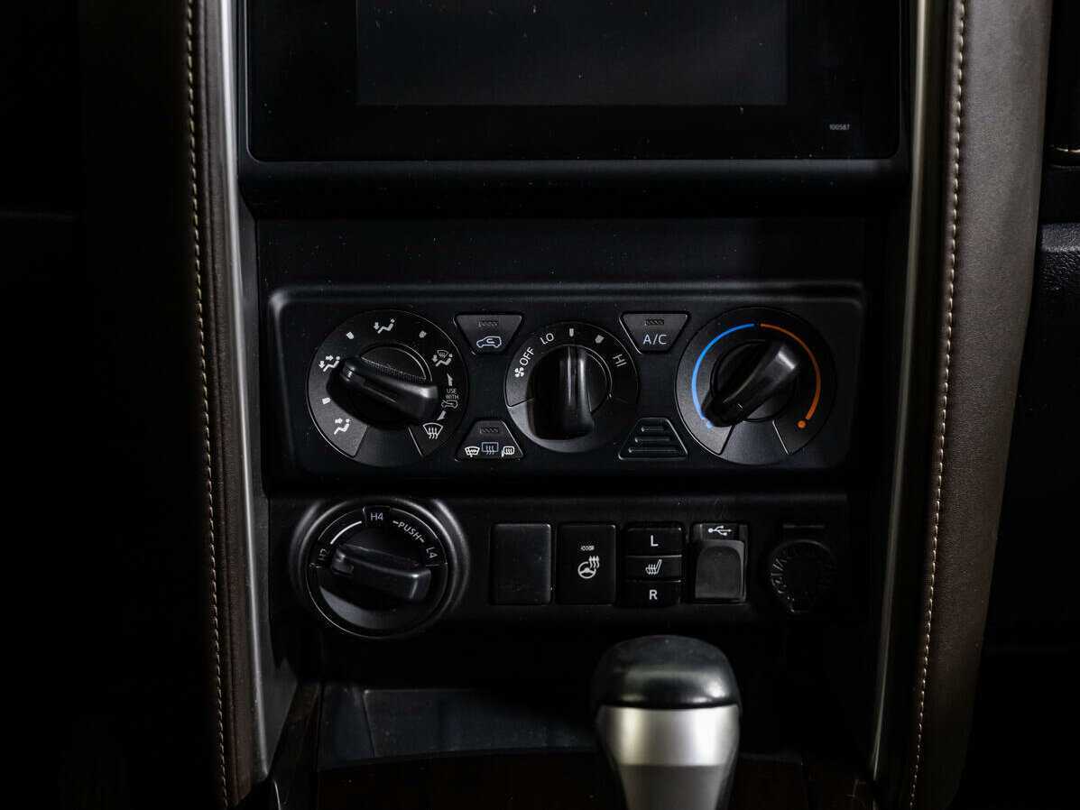 Toyota Fortuner, 2018 Фото №12