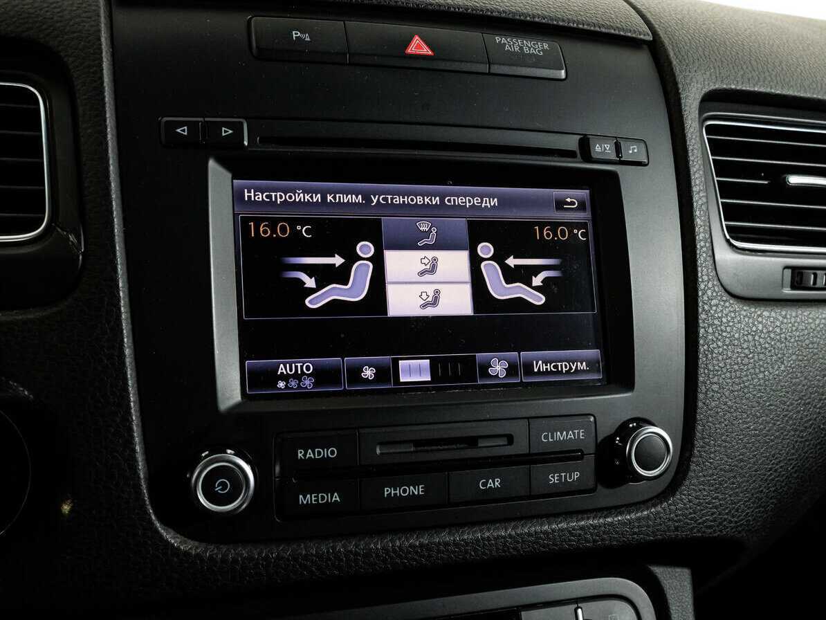 Volkswagen Touareg, 2011 Фото №15