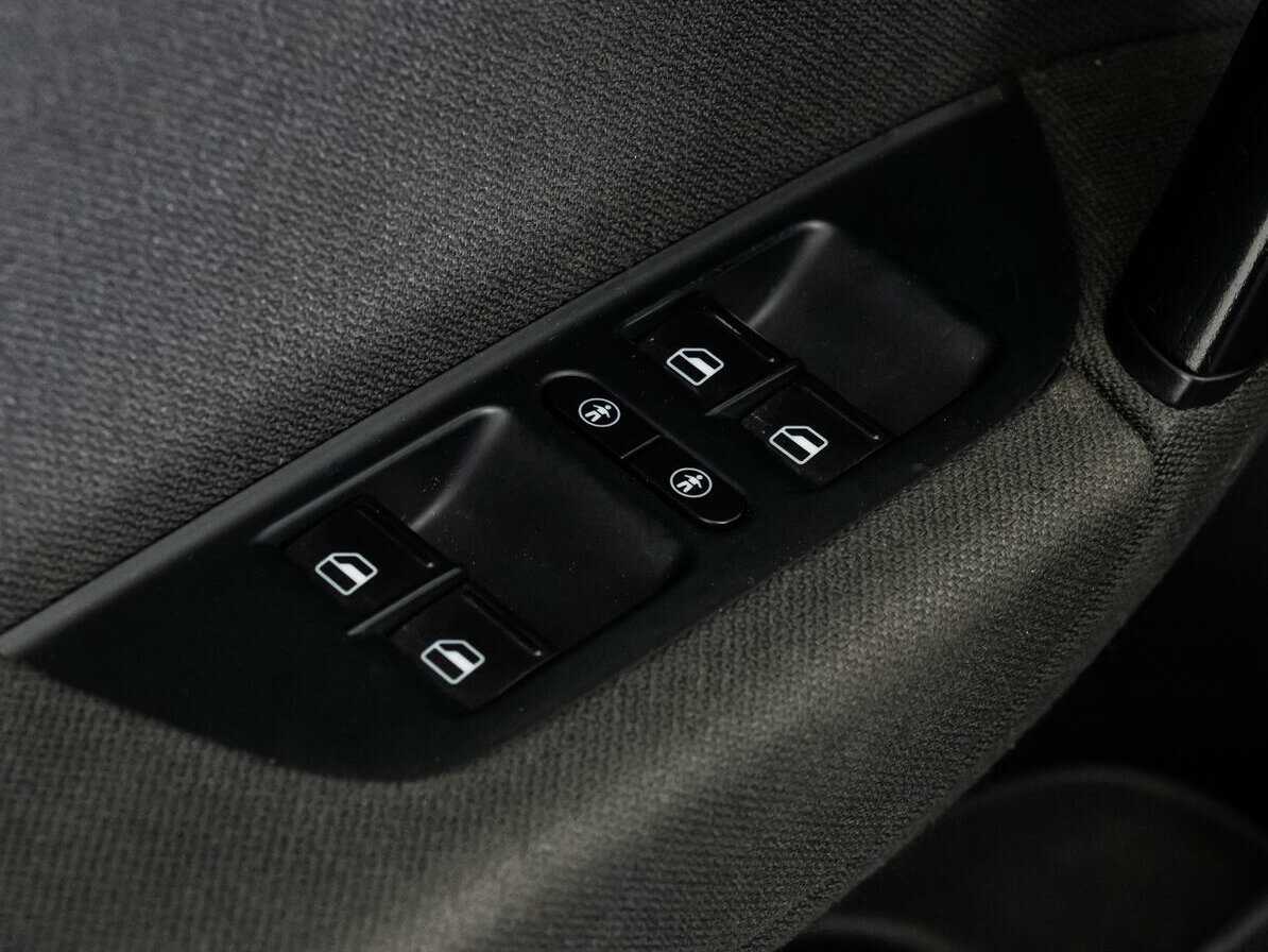 Volkswagen Touareg, 2011 Фото №20