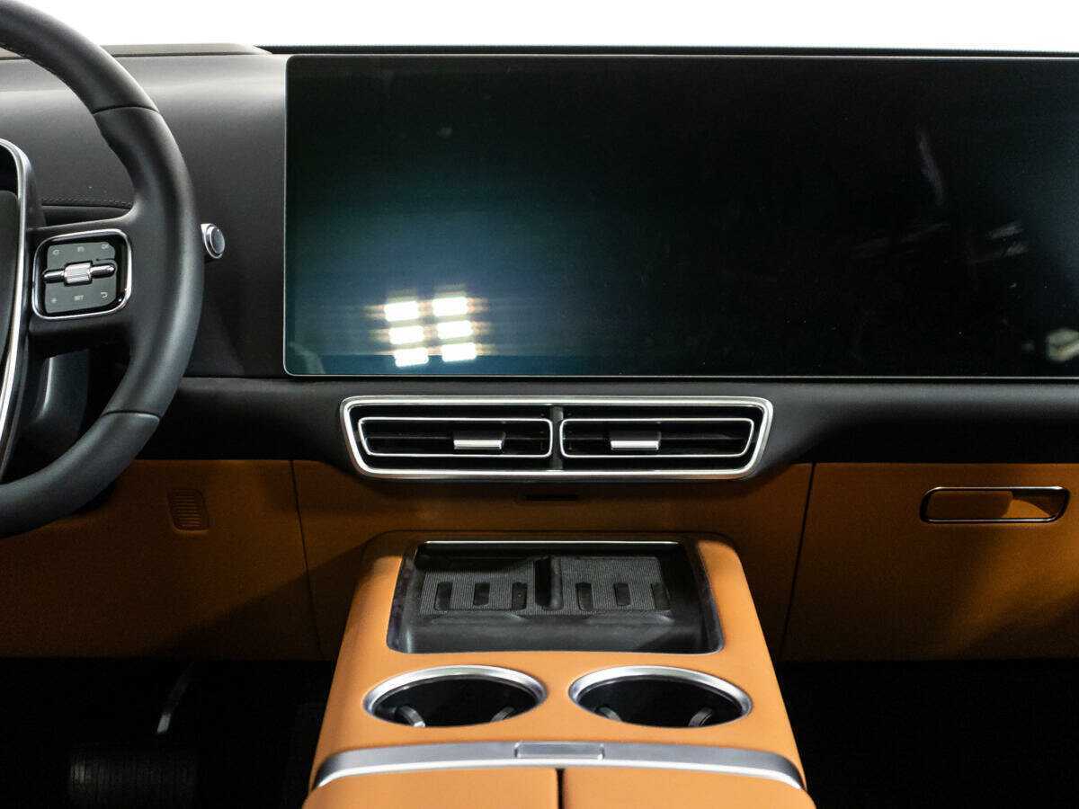 LiXiang L7 52.3 kWh, 2024 Фото №14