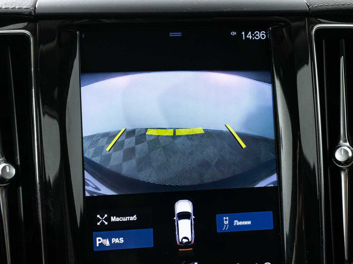 Volvo XC60, 2019 Фото №23