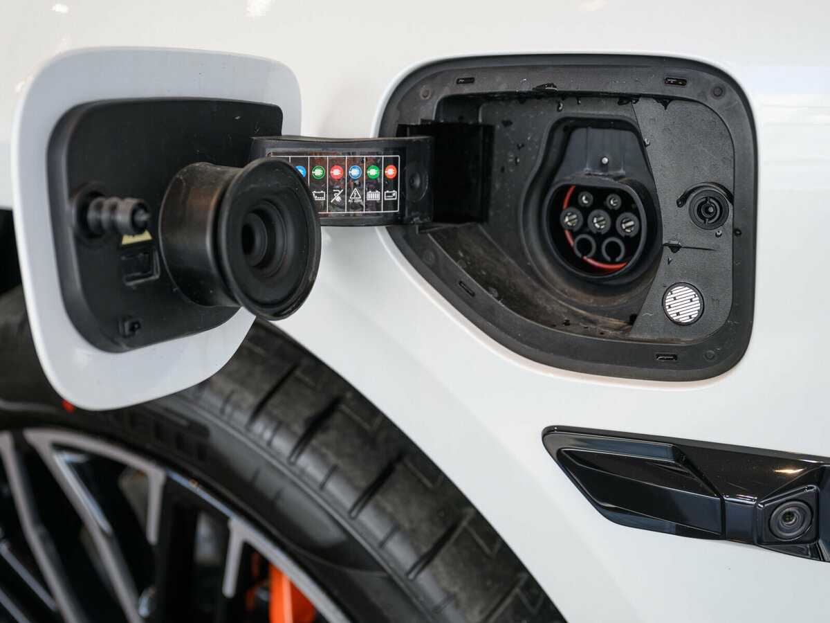 Zeekr 001 100 kWh, 2023 - 4 км. | Фото №8