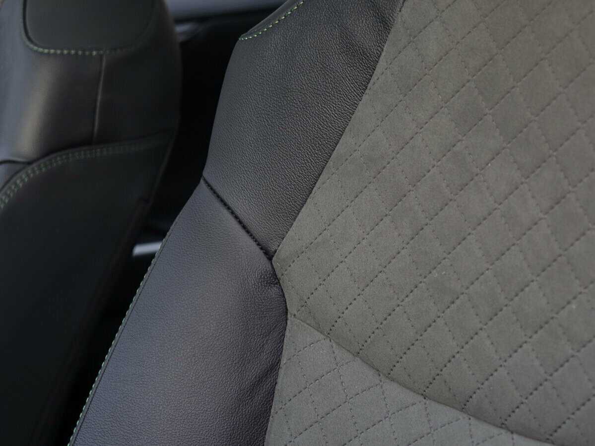 Toyota RAV4, 2024 Фото №18