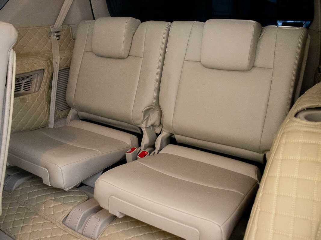 Toyota Land Cruiser Prado, 2022 Фото №13