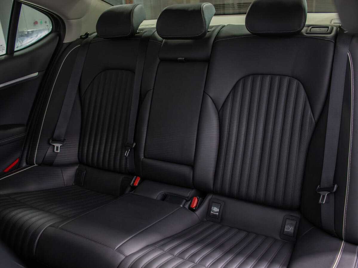 Genesis G70, 2018 Фото №14