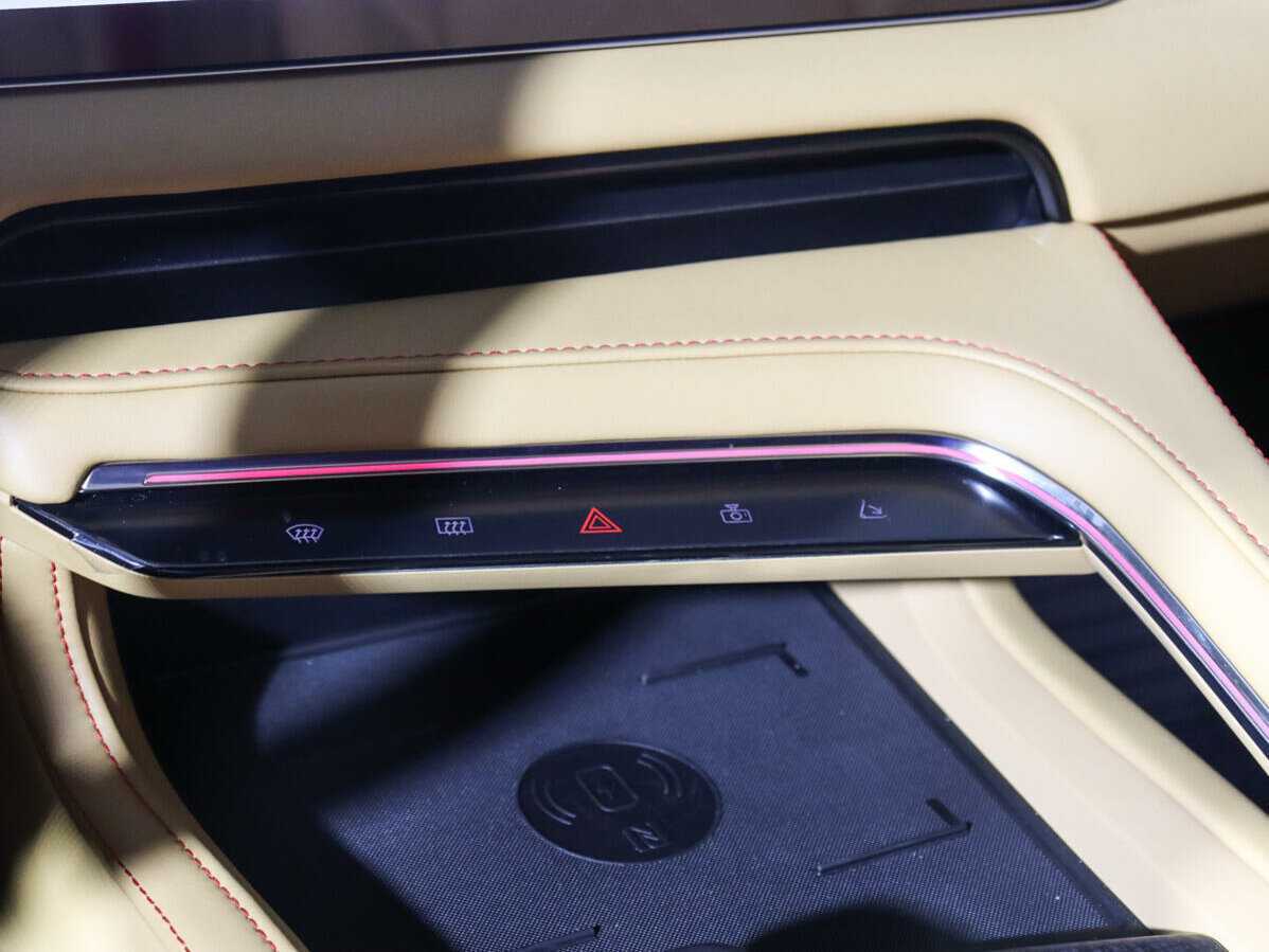 Zeekr 001 100 kWh, 2023 Фото №33