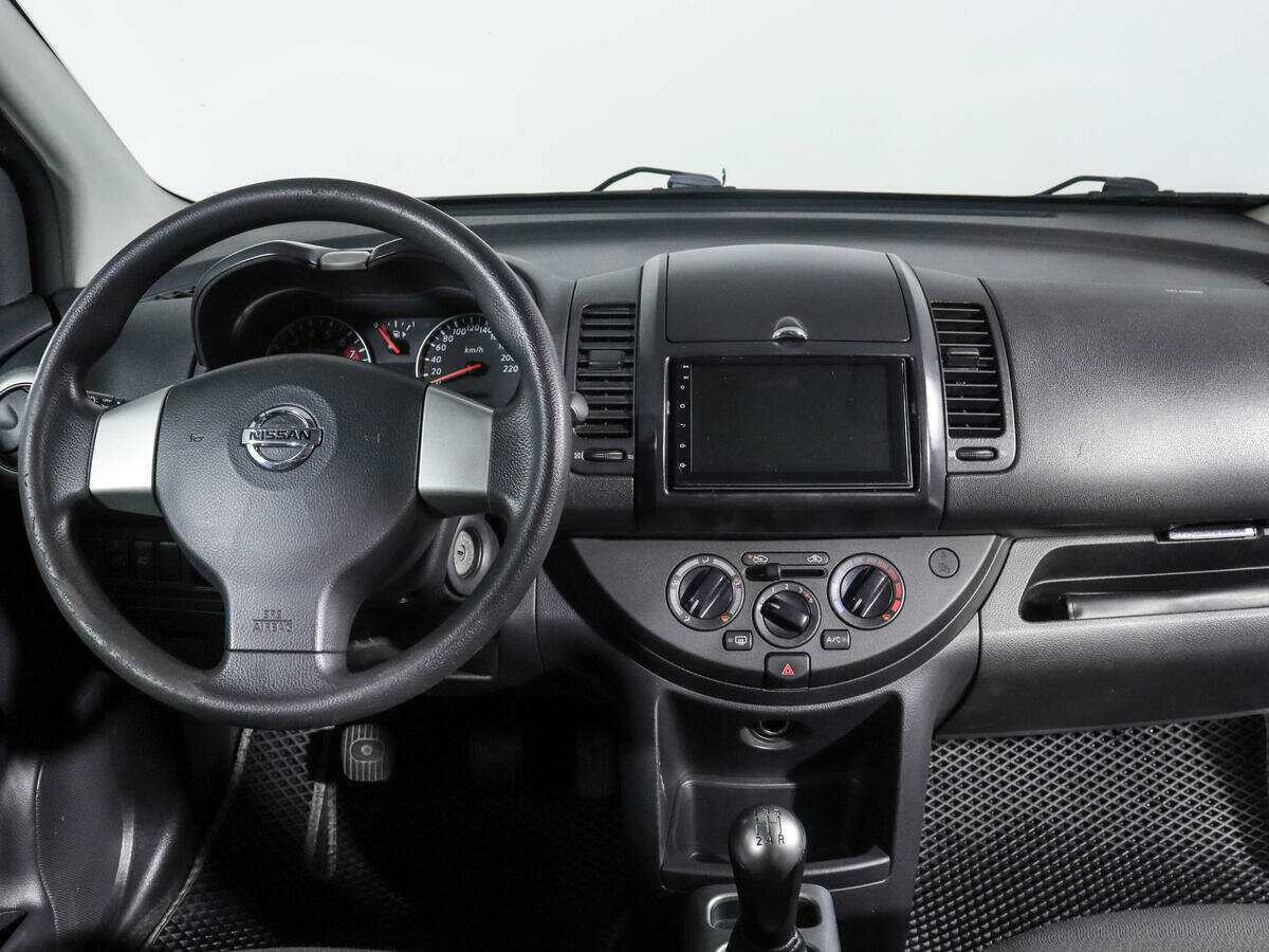 Nissan Note, 2011 Фото №10