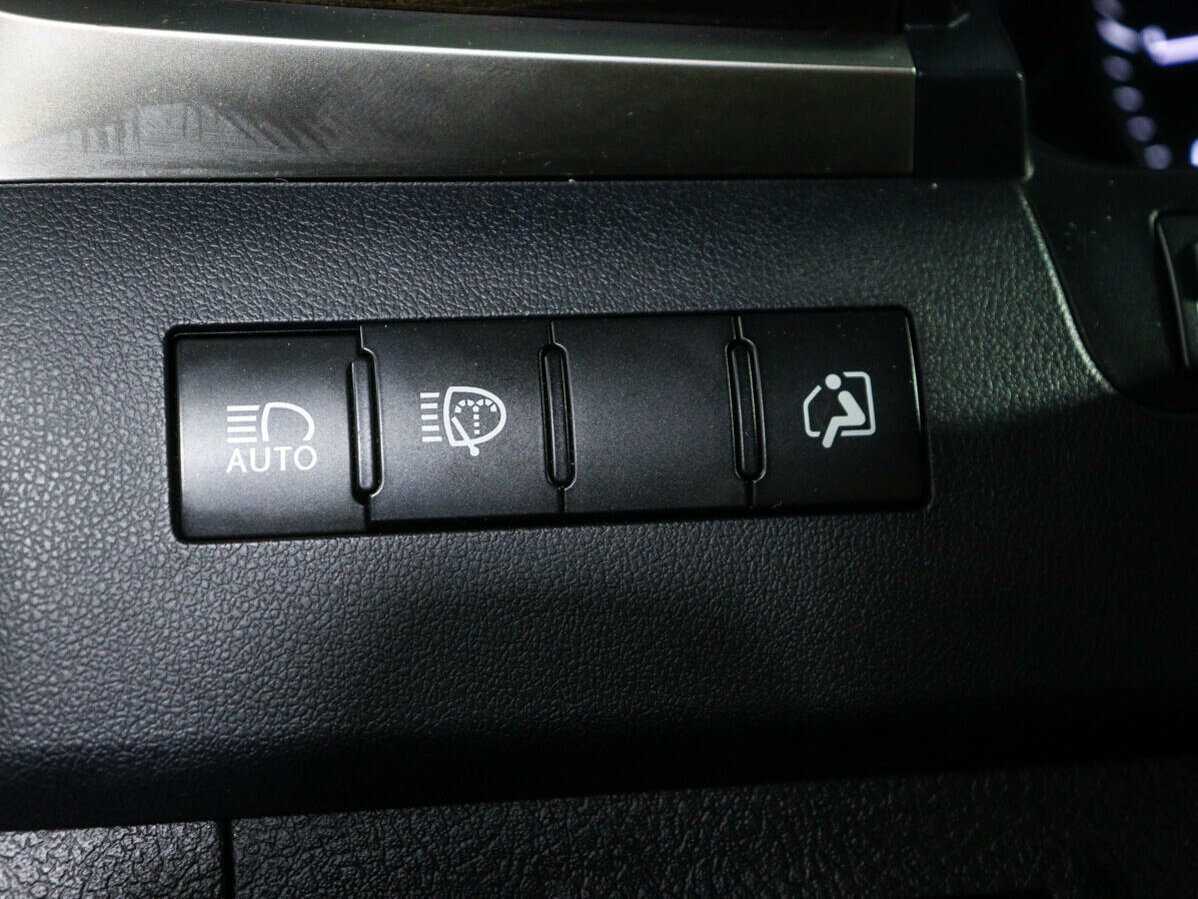 Lexus LX 570, 2017 Фото №22