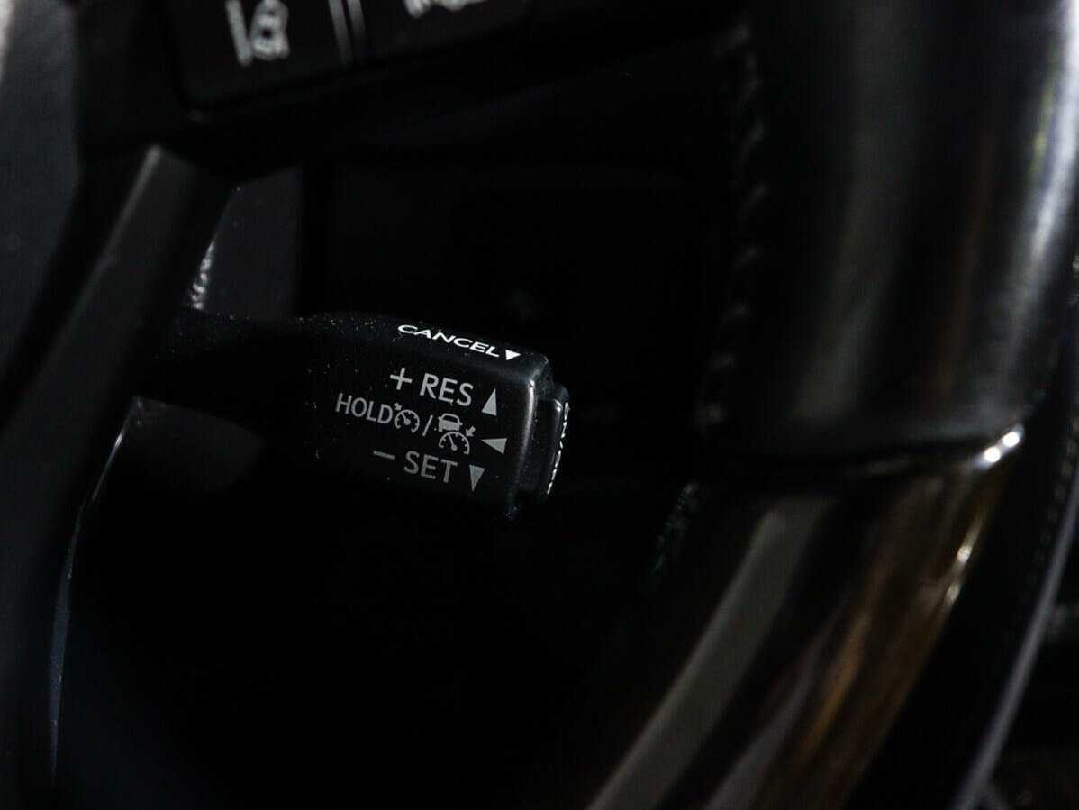 Lexus LX 570, 2017 Фото №26