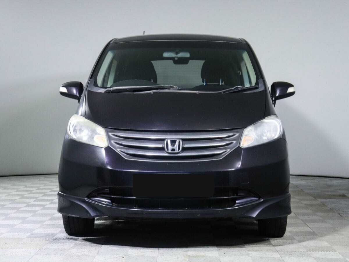 Honda Freed, 2011 - 160 000 км. | Фото №2