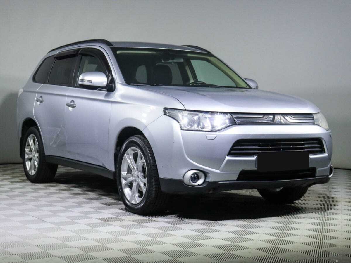 Mitsubishi Outlander, 2012 - 86 814 км. | Фото №3