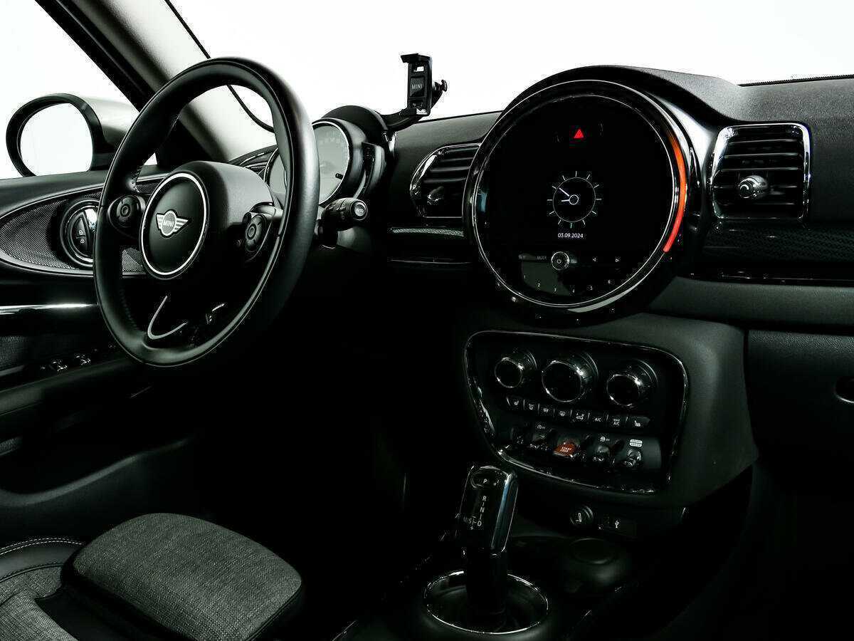 Mini Clubman Cooper, 2021 Фото №9
