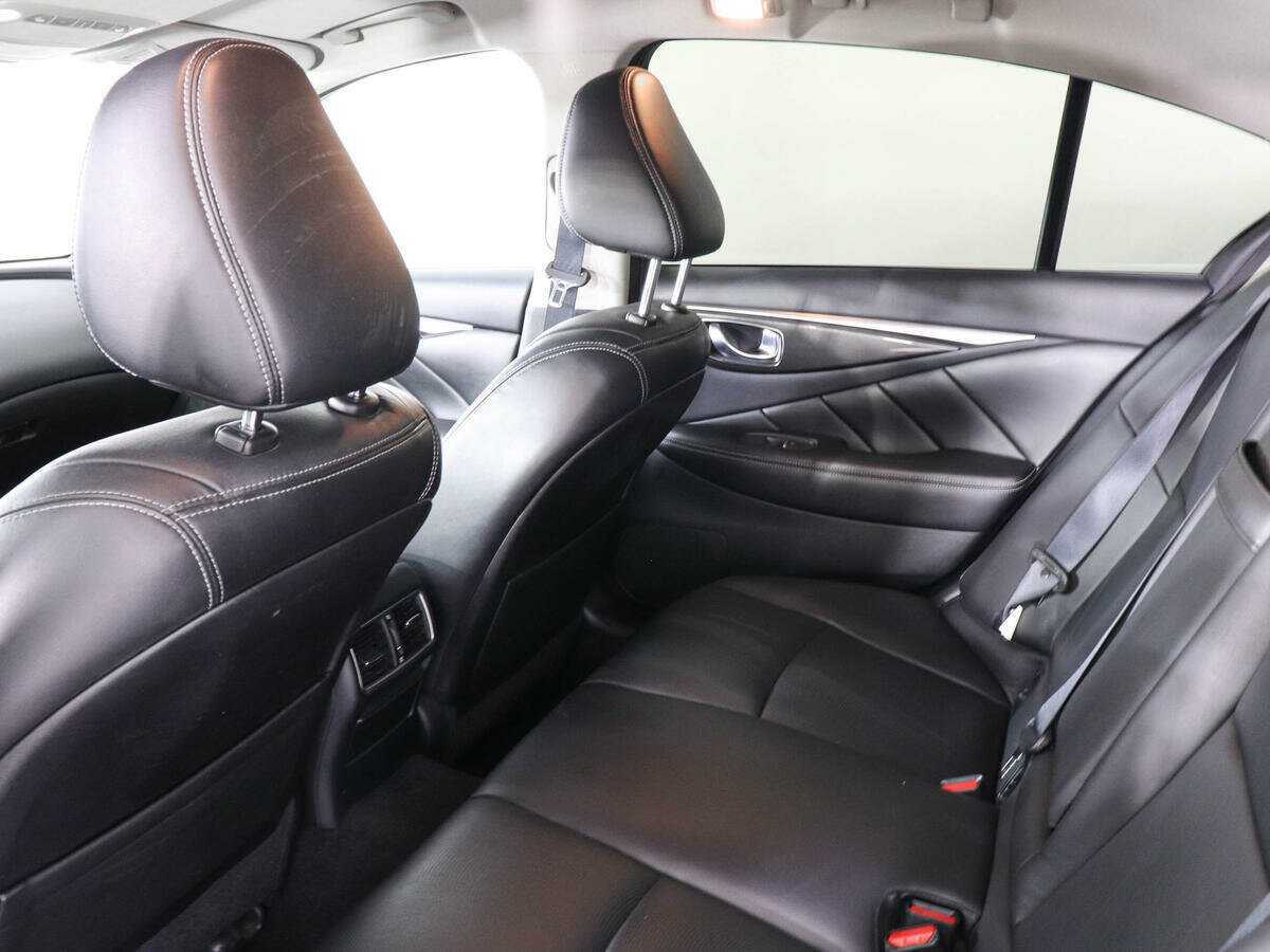 Infiniti Q50, 2016 Фото №12