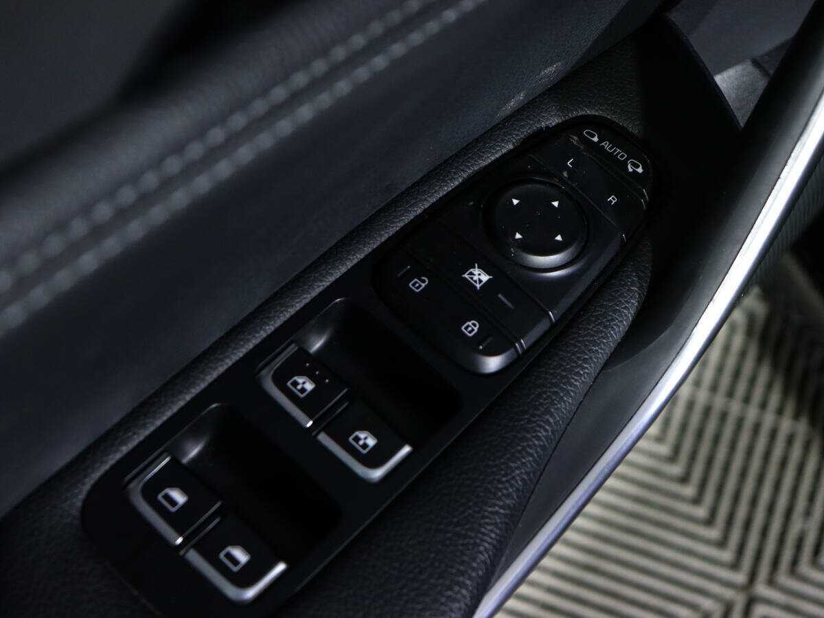 Kia Stinger, 2021 Фото №15