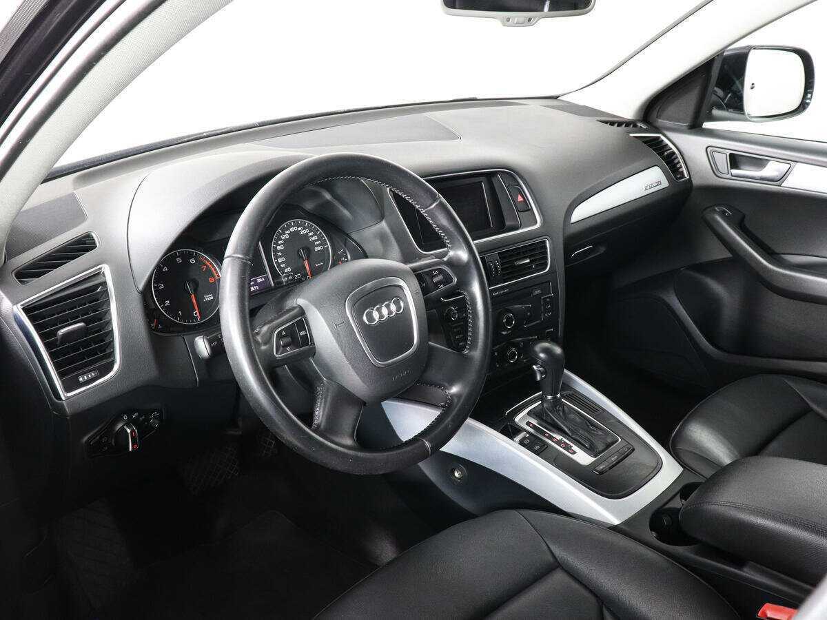 Audi Q5, 2011 Фото №9