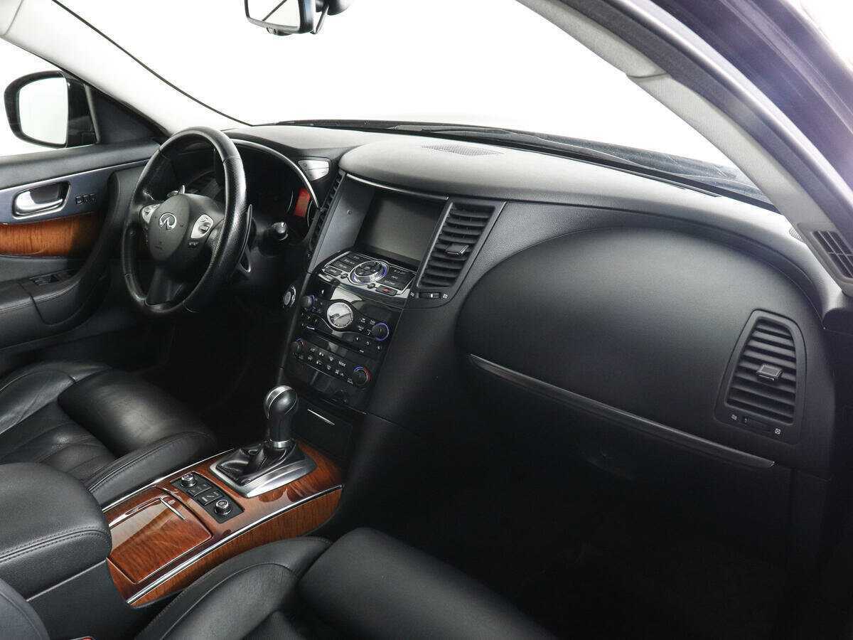 Infiniti FX37, 2010 Фото №10