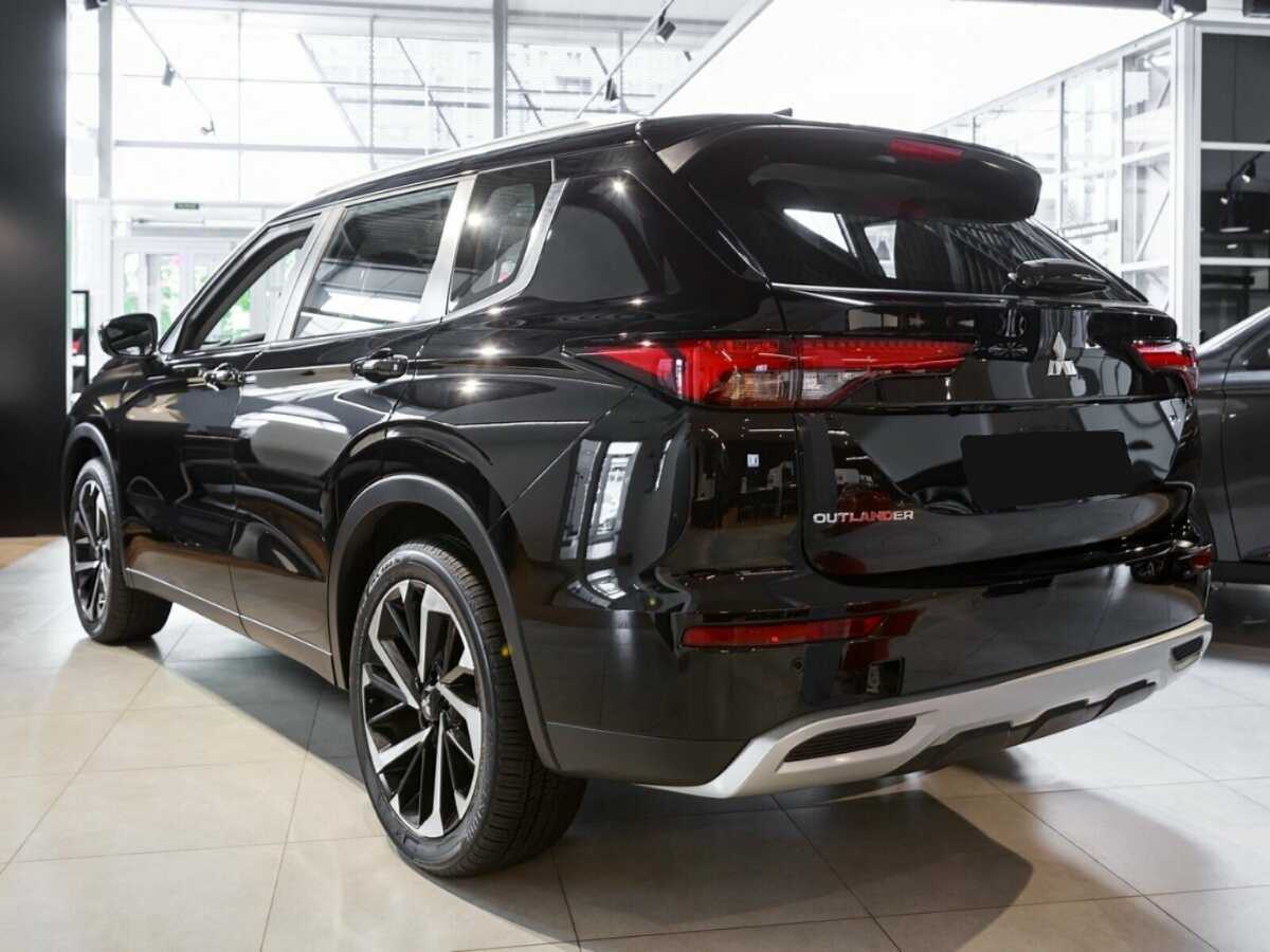 Mitsubishi Outlander, 2023 - 21 км. | Фото №6