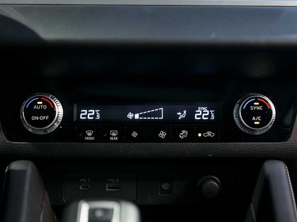 Mitsubishi Outlander, 2023 Фото №20