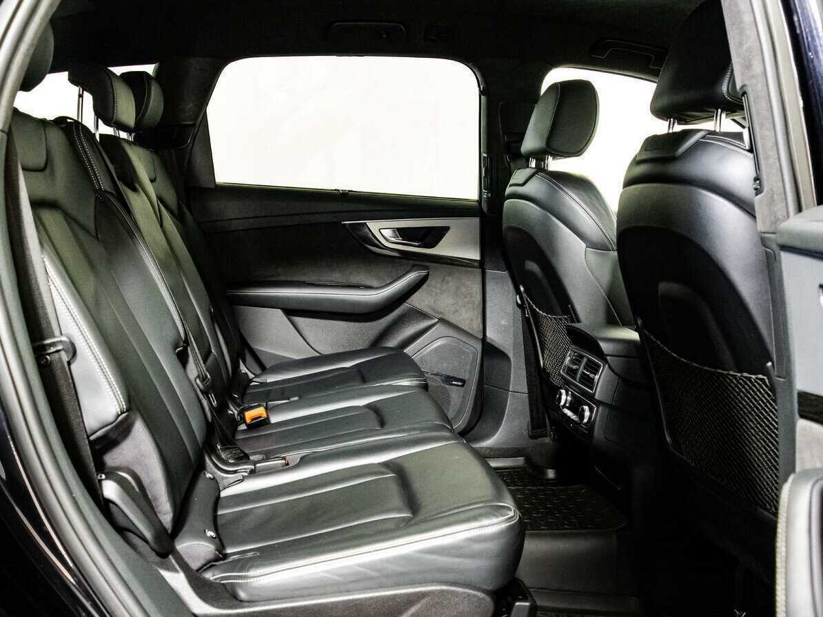 Audi Q7, 2015 Фото №12