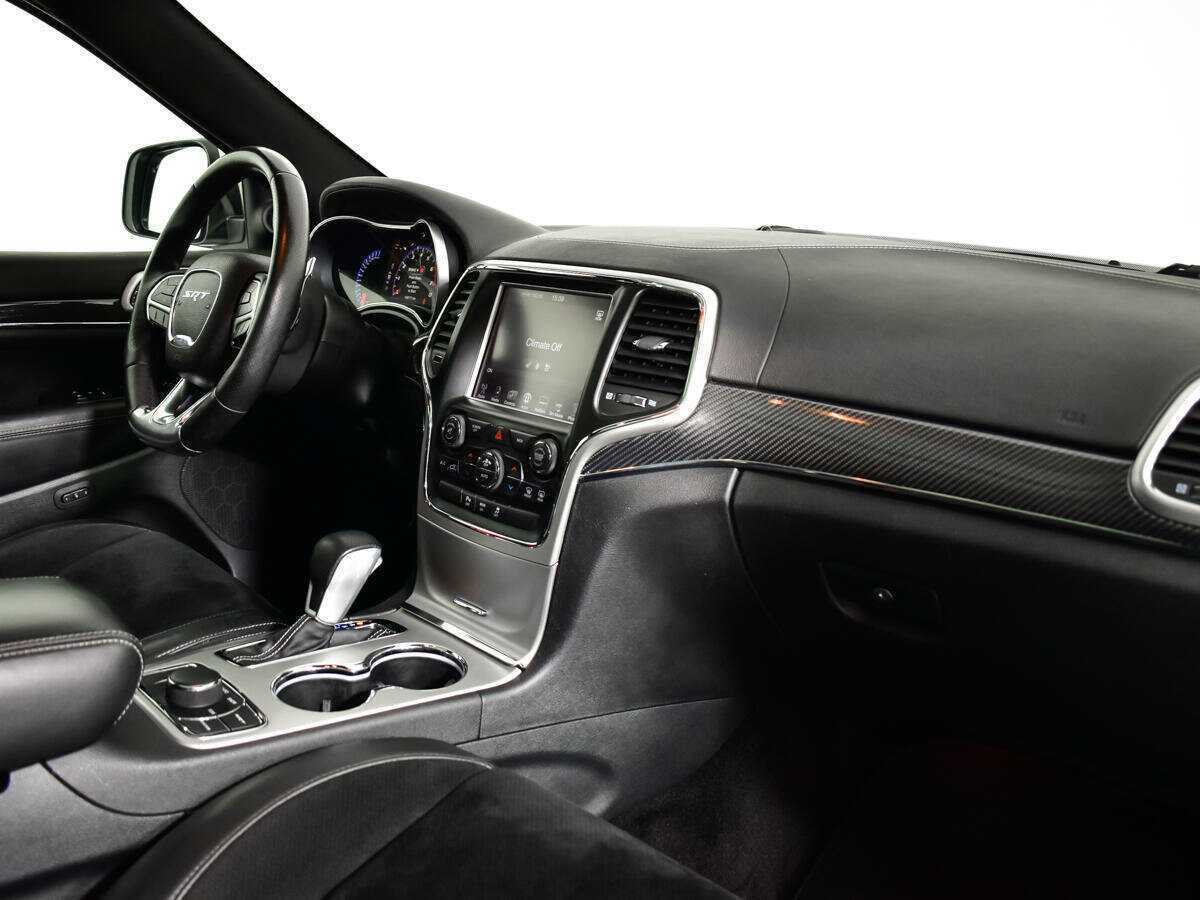 Jeep Grand Cherokee SRT, 2016 Фото №9