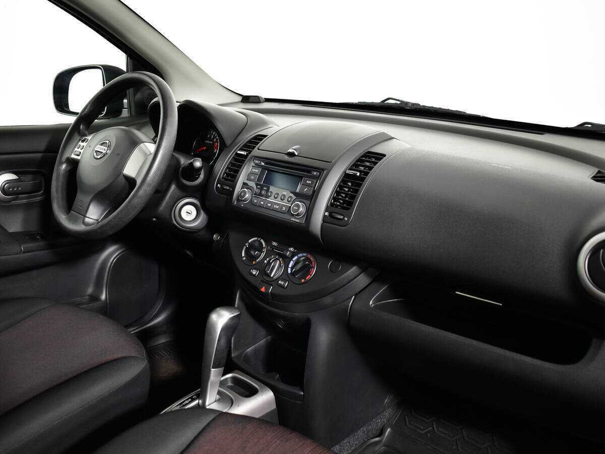 Nissan Note, 2011 Фото №9