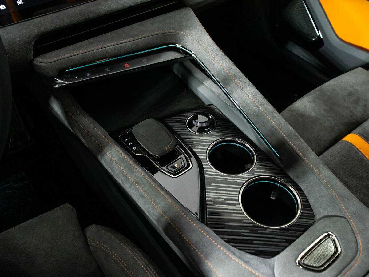 Zeekr 001 100 kWh, 2023 Фото №18