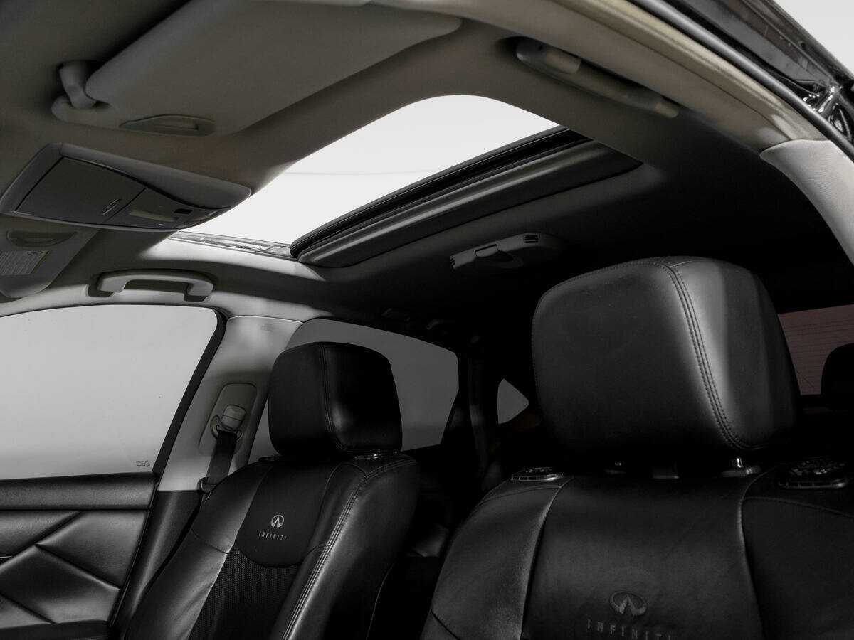 Infiniti M37, 2010 Фото №15