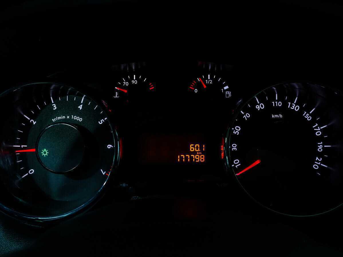 Peugeot 3008, 2011 Фото №15