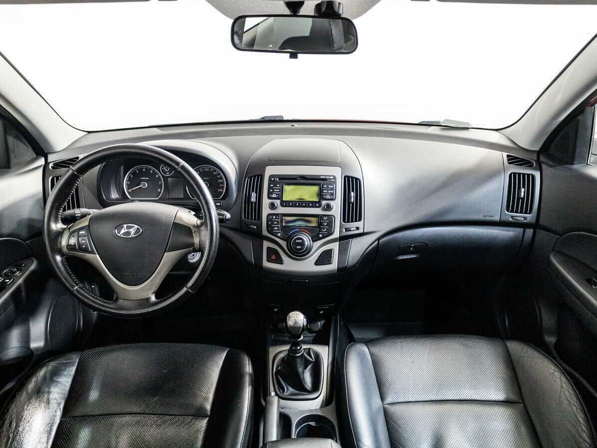 Hyundai i30, 2009 Фото №12
