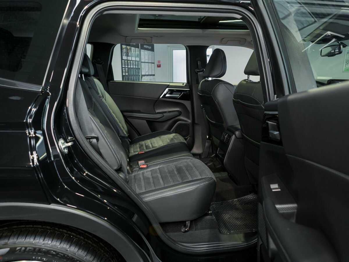 Mitsubishi Outlander, 2022 Фото №11