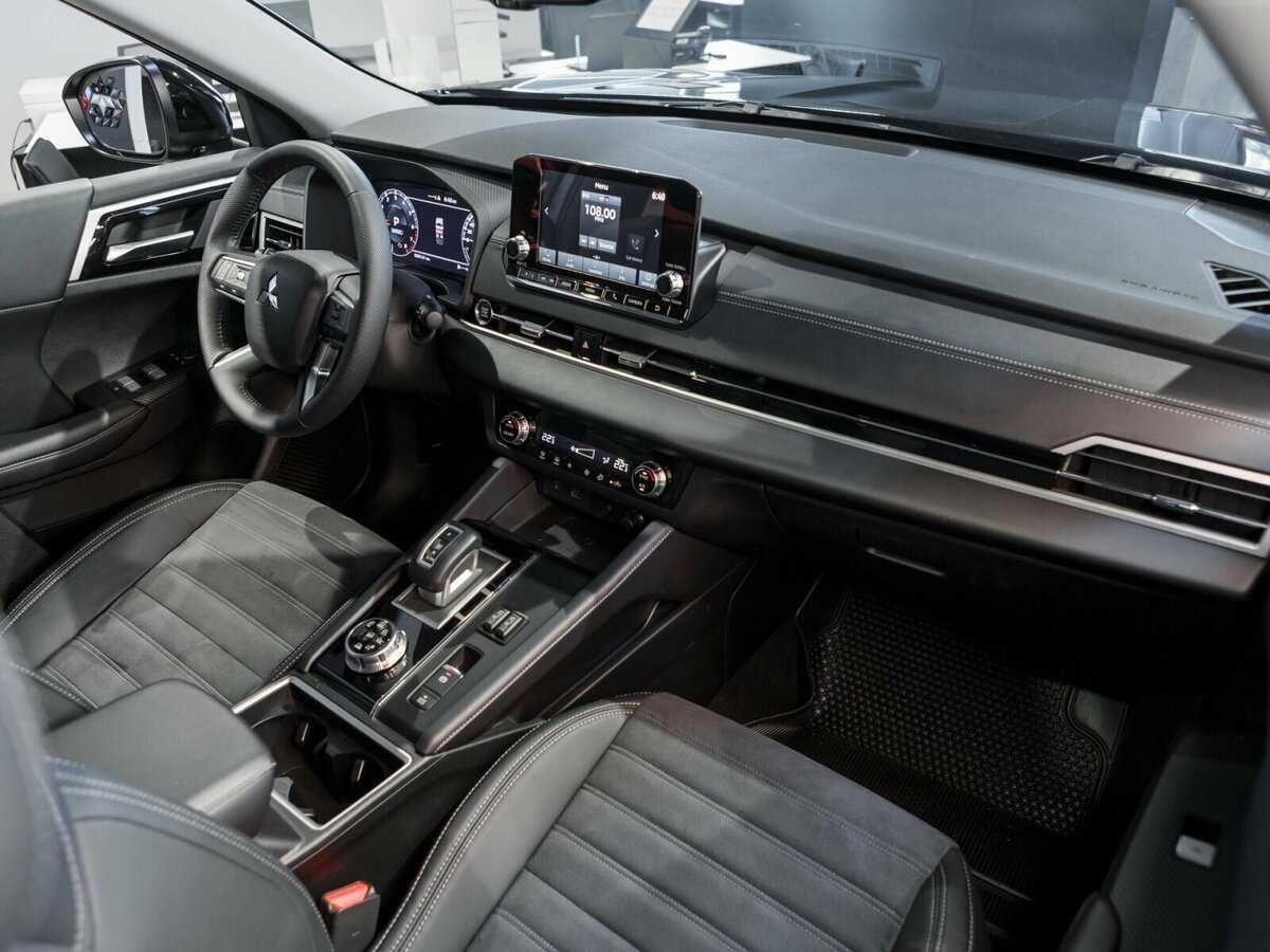 Mitsubishi Outlander, 2022 Фото №14