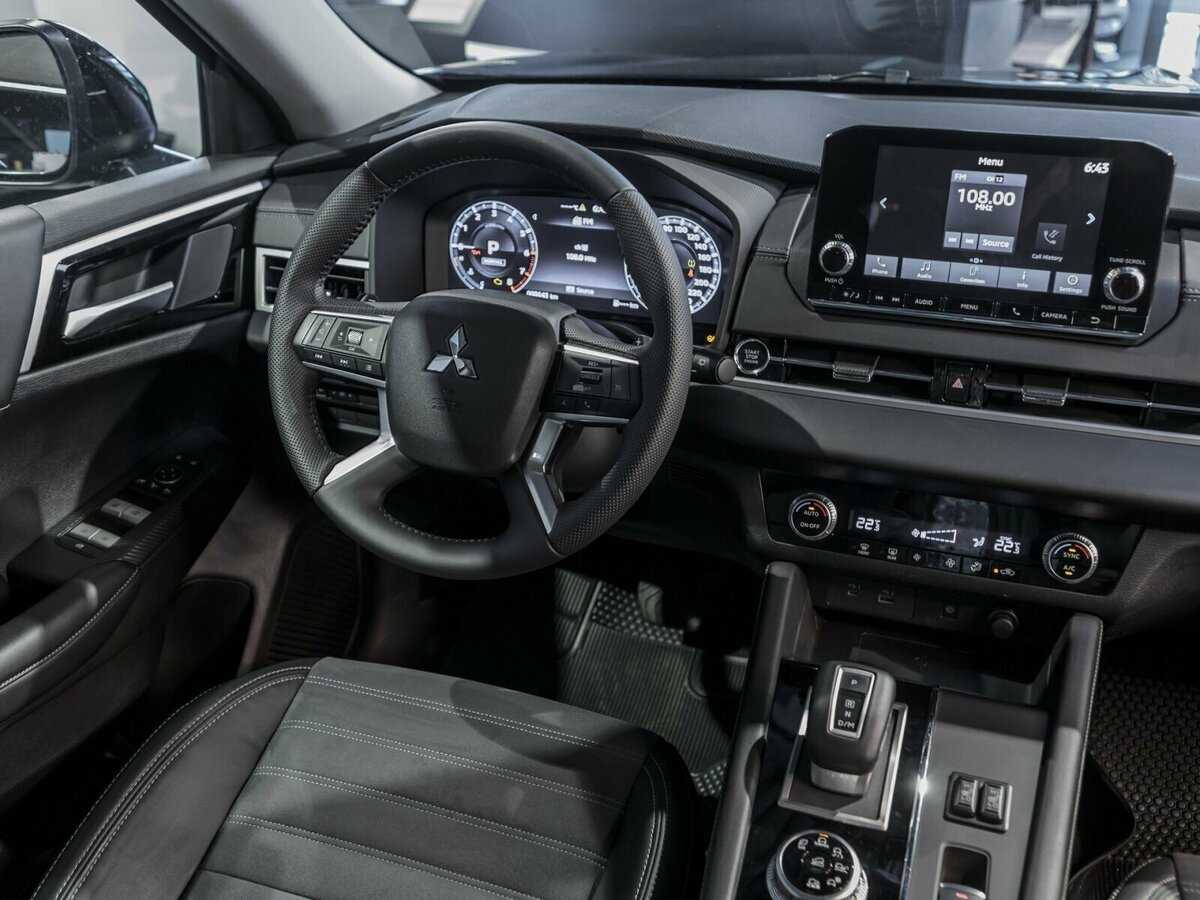 Mitsubishi Outlander, 2022 Фото №15